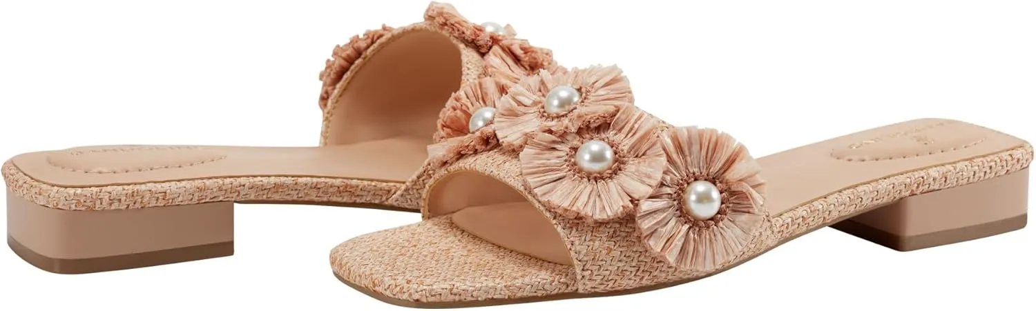 Bandolino Women's Marcell Flat Sandal