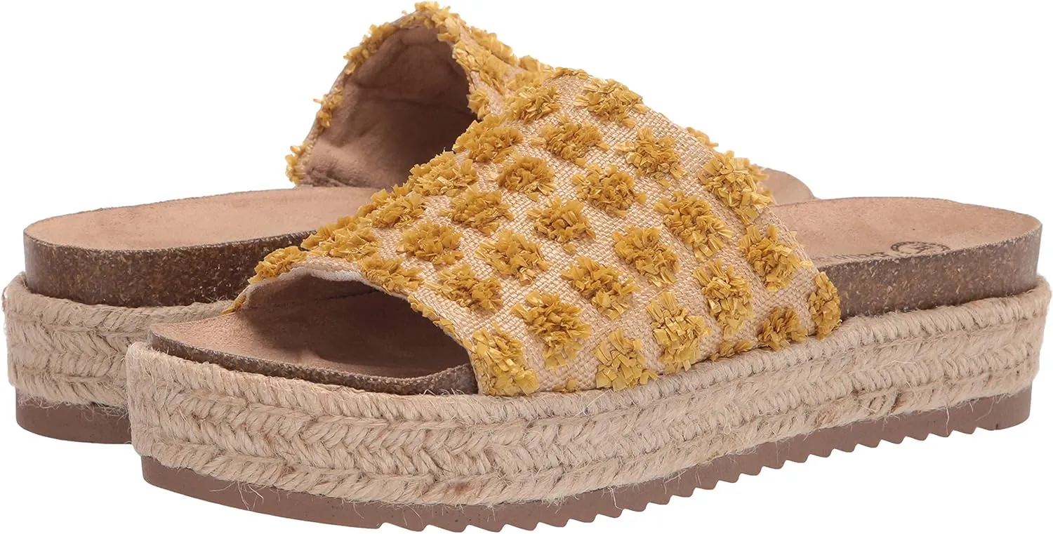 Bella Vita Made in Italy Women's Platform Sandal Flat