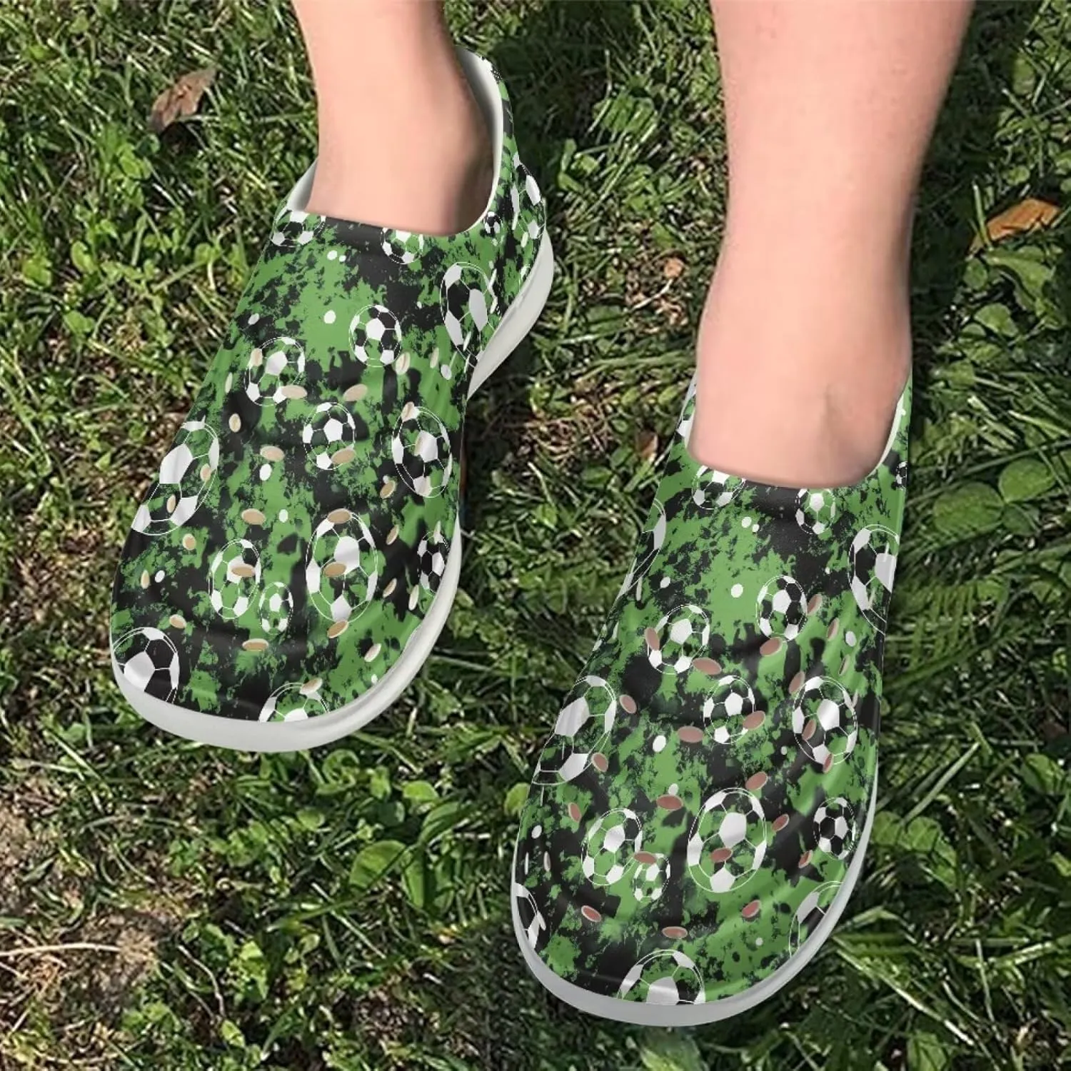 Boy Girls Water Shoes Cartoon Print Slip on Clogs Water Play Sneakers Sandal for Beach