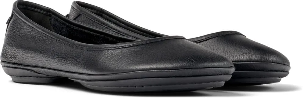 Camper Women's Right Nina K200387 Ballet Flat
