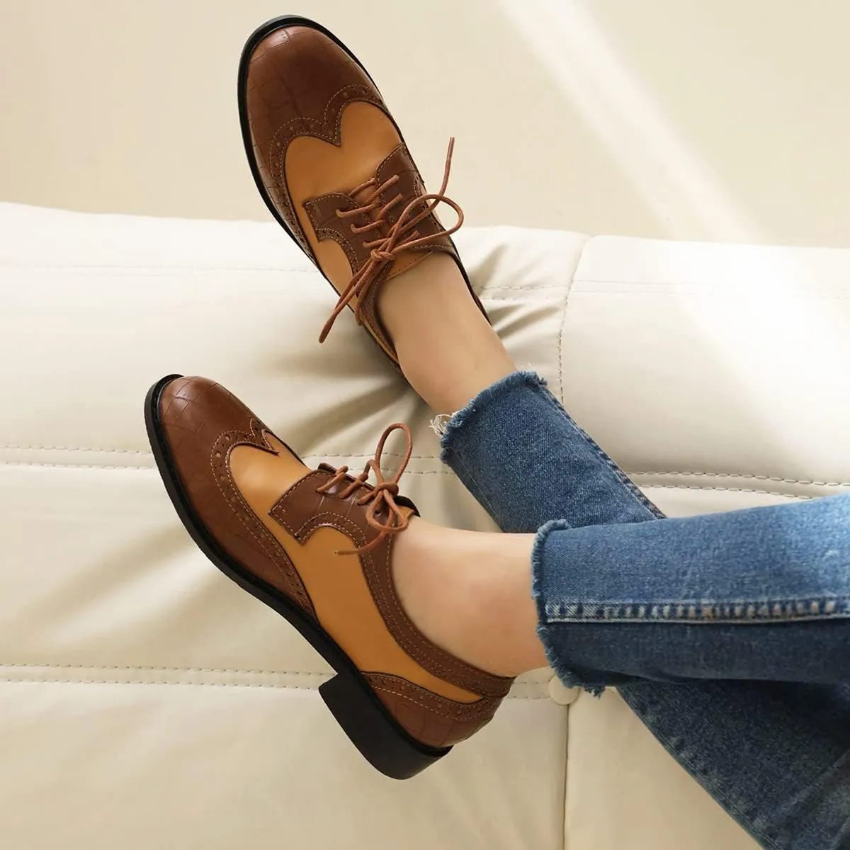 Ciuyurra Women Classic Lace up Oxford Shoes