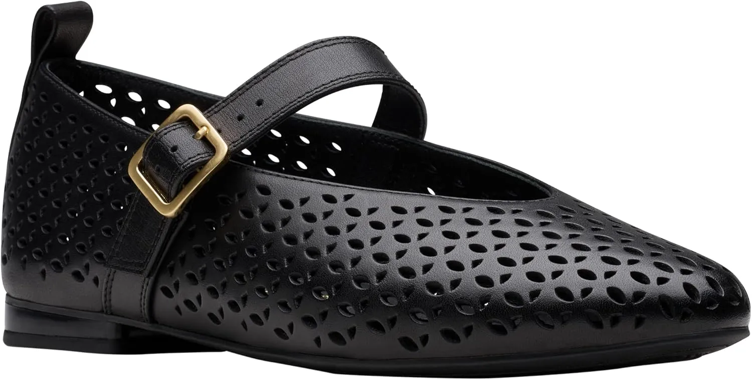 Clarks Women's Apartment Ballet Flat
