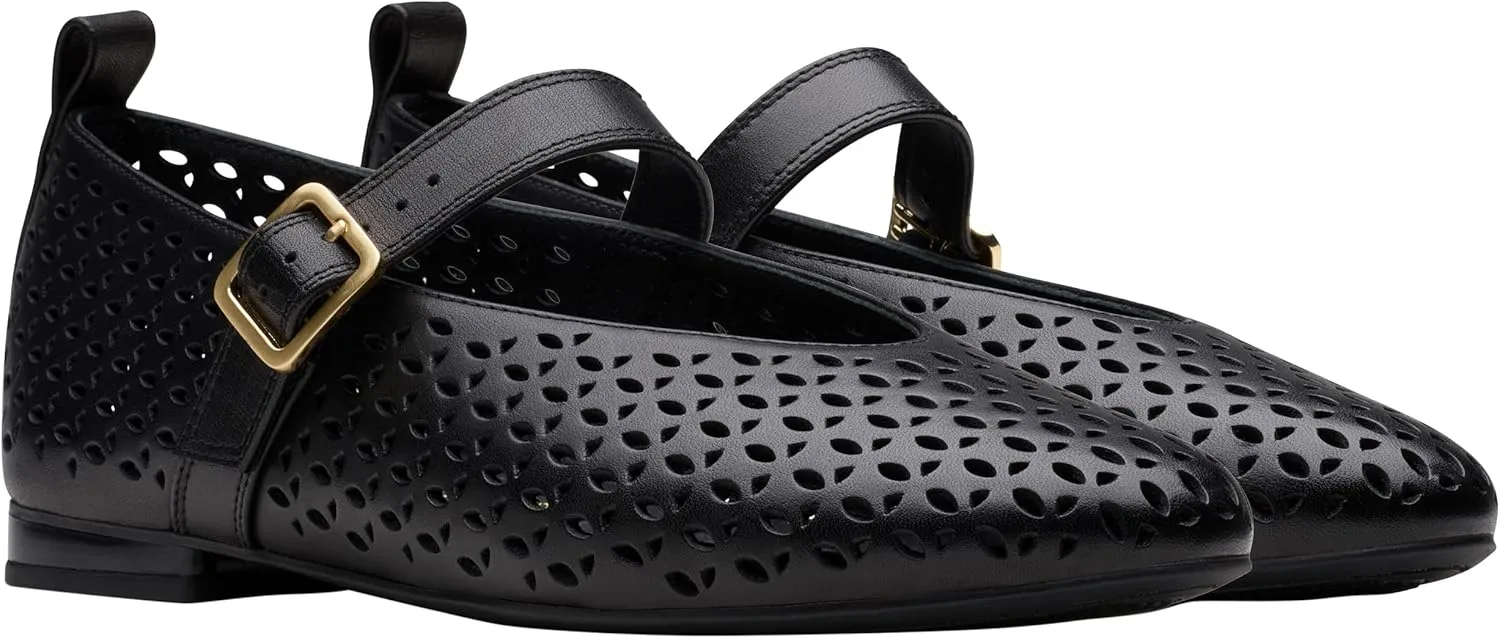 Clarks Women's Apartment Ballet Flat
