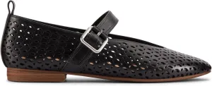 Clarks Women's Apartment Ballet Flat