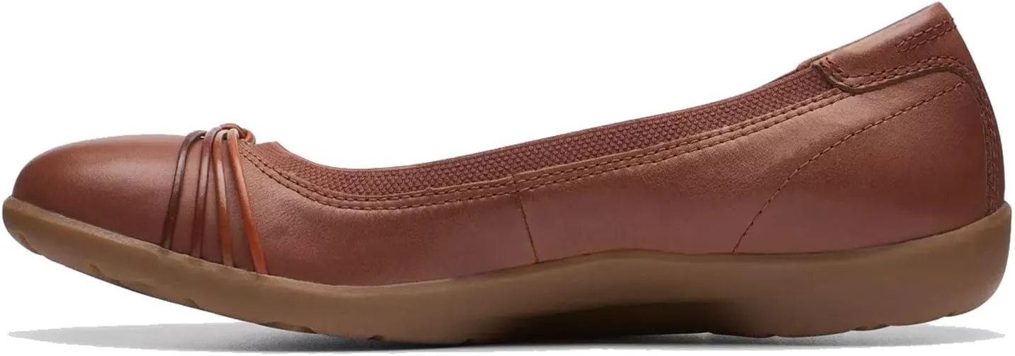 Clarks Women's Meadow Rae Ballet Flat