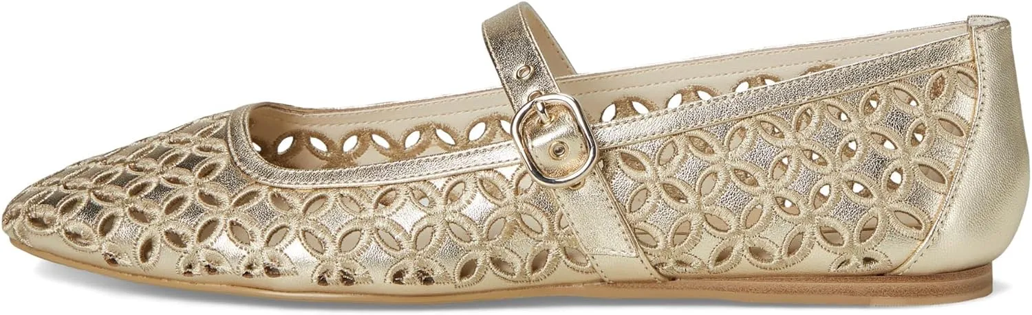 Dolce Vita Women's Rodni Eyelet Perf Ballet Flat