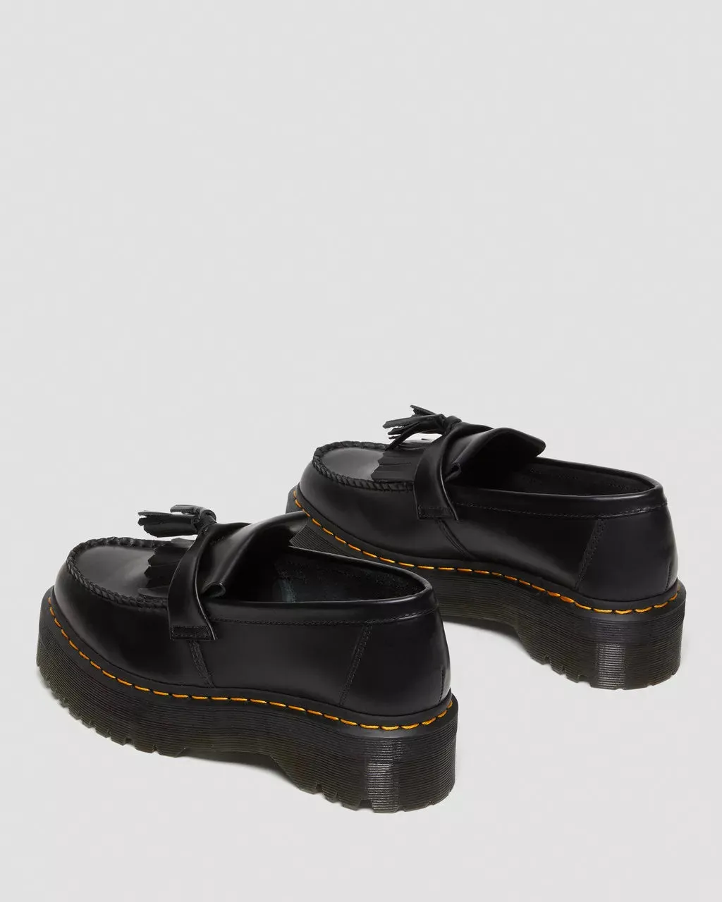 Dr. Martens Adrian Quad Black Smooth 27989001
