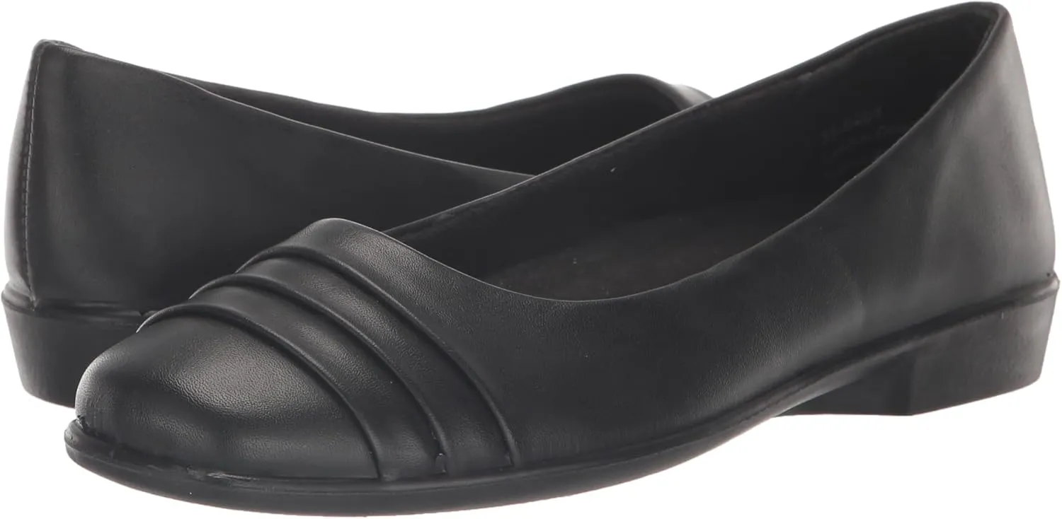 Easy Street Women's Hayes Sneaker