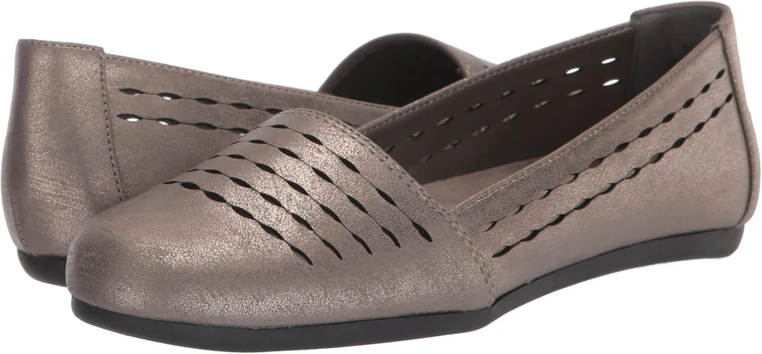 Easy Street Women's Isha Ballet Flat