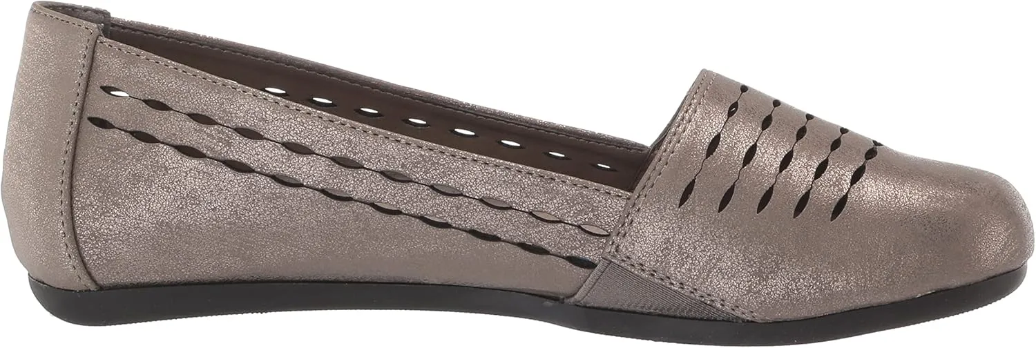 Easy Street Women's Isha Ballet Flat
