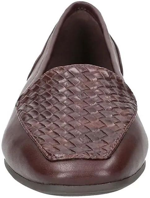 Easy Street Women's Thrill Flat Sneaker
