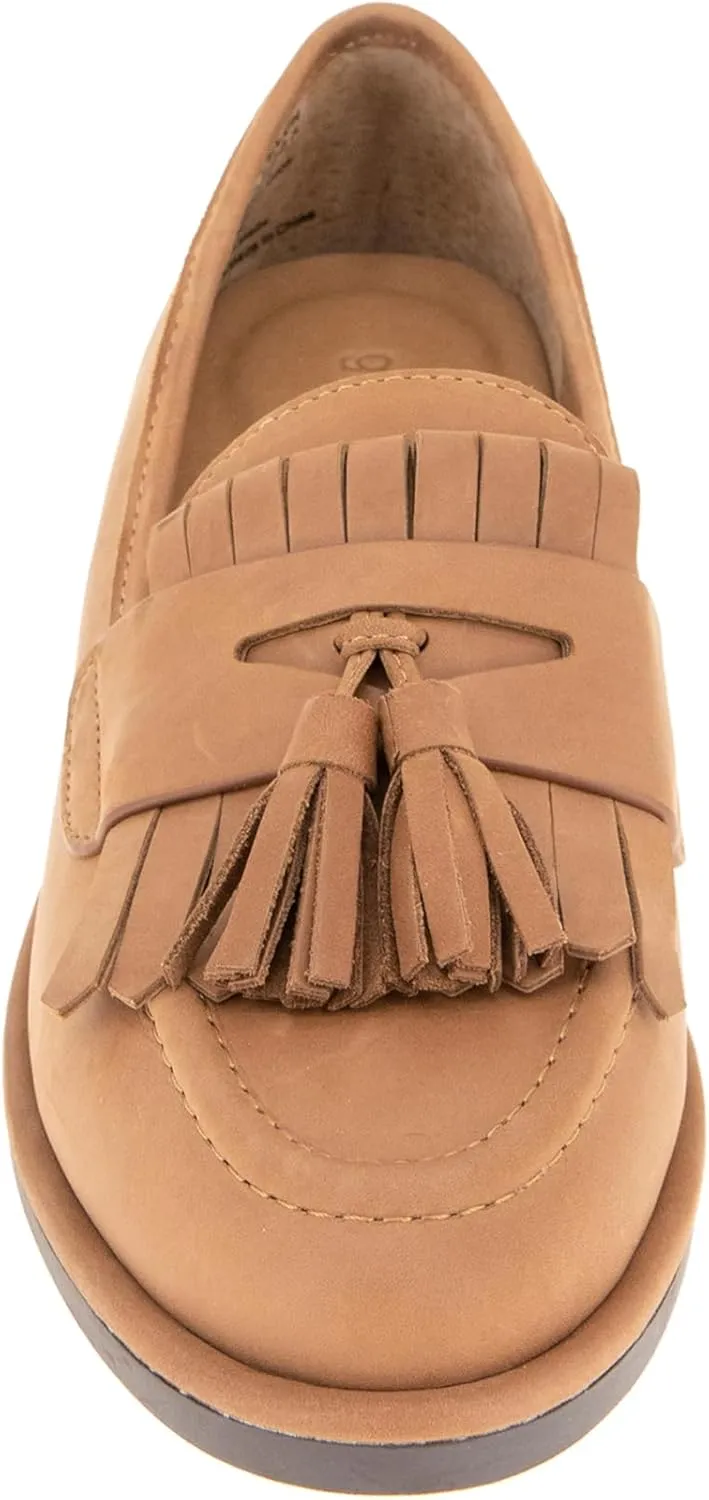 Gentle Souls by Kenneth Cole Women's Cydney Loafer