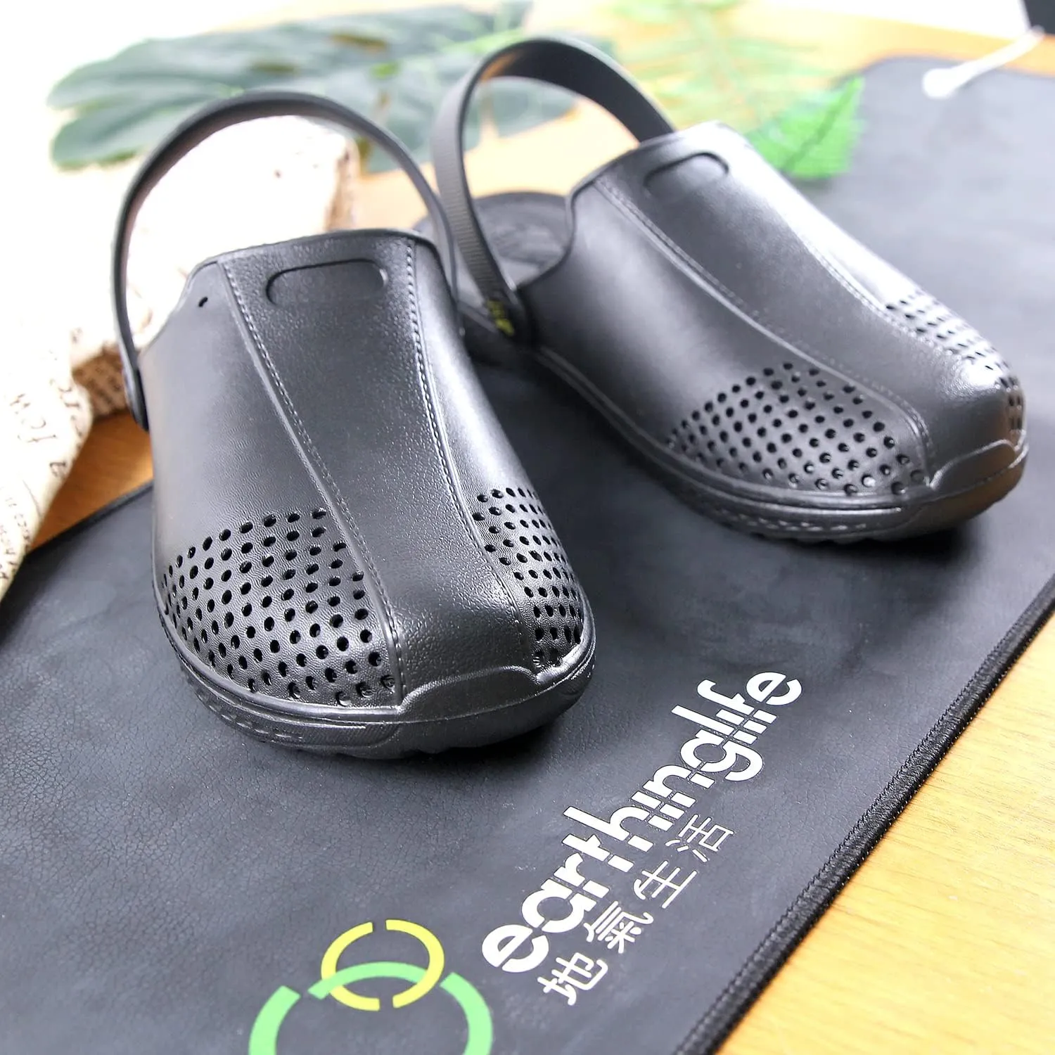 Grounding Clogs Earthing Shoes for Men Women Connecting to the Earth Grounded Therapy Slippers Sandal Unisex