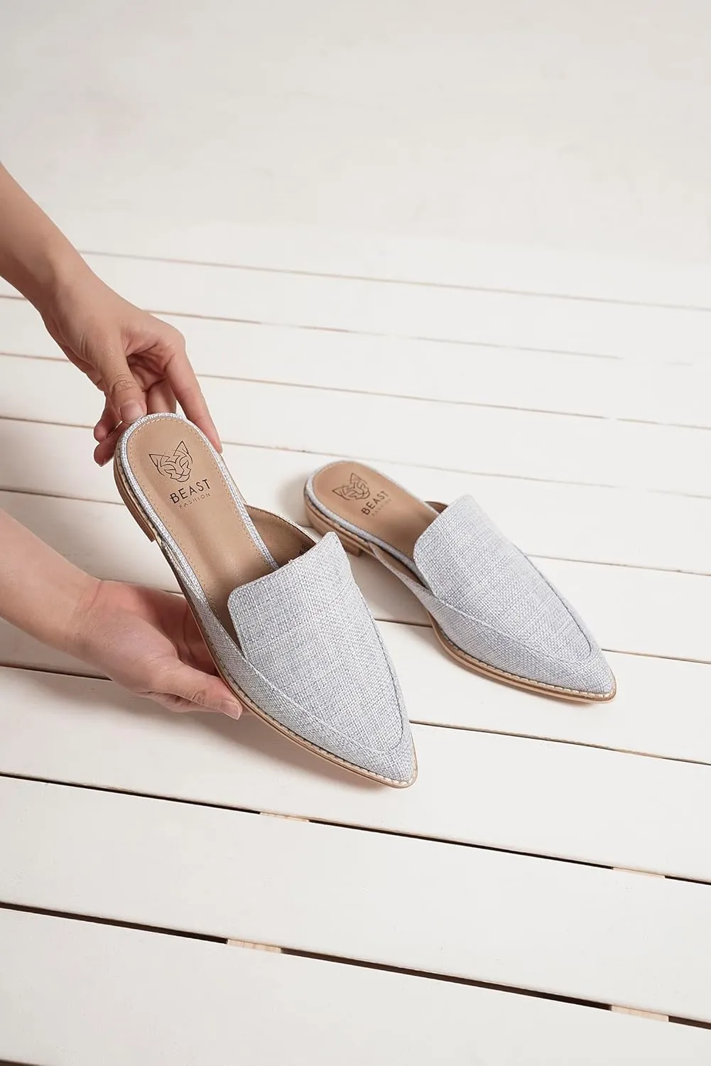 Mules for Women Casual Fashion Mules Comfortable Pointed Toe Mules Closed Toe Mules Backless Slippers Slip On Slides Sandals