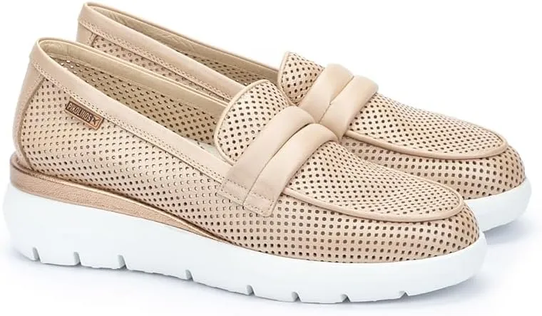 PIKOLINOS Women's Rueda Loafer