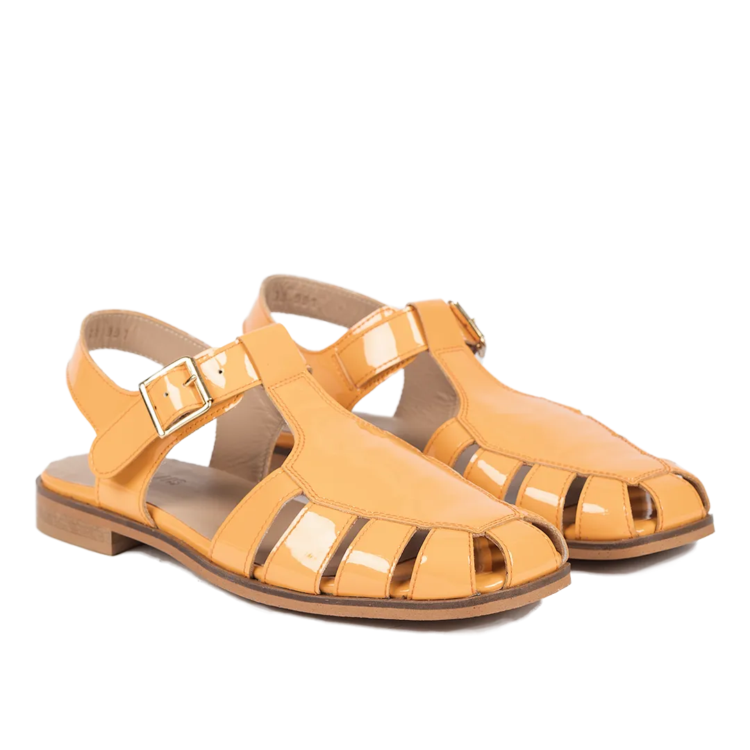 Sandal