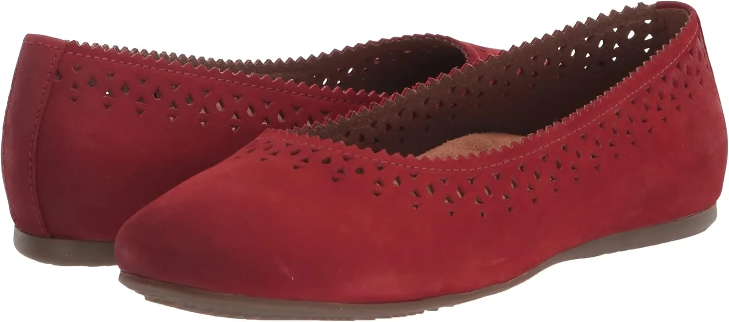SoftWalk Women's Ballet Flat