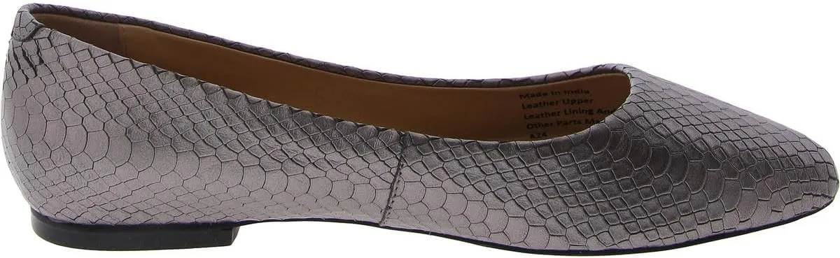 Trotters Women's Estee Ballet Flat