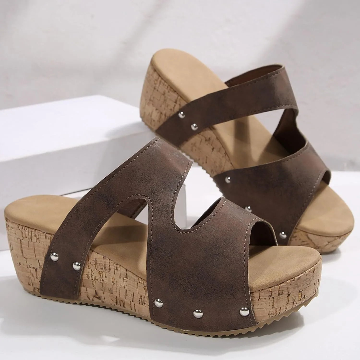 ZSpzx Wedge Sandals For Women 2025,Women's Slide Sandals,Arch Support Hollow Out Slippers with Rivets Comfortable Summer Casual Sandal Orthopedic Walking Beach Shoes Slip On Wide Width Slipper